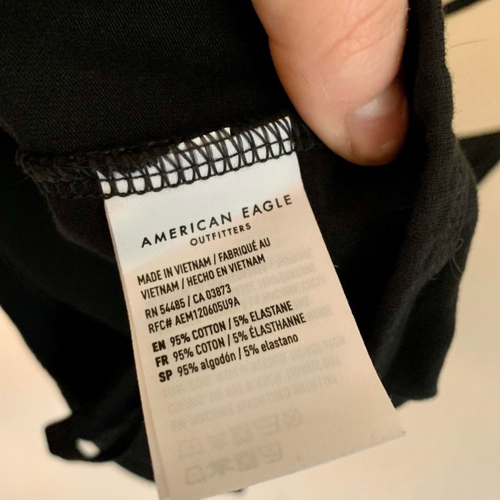 Open back crop top - Picture 4 of 4